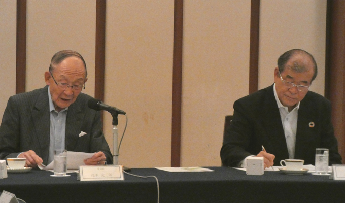 MFP Chair Yuzaburo Mogi (Left) and Vice Chair Shigeo Ohyagi