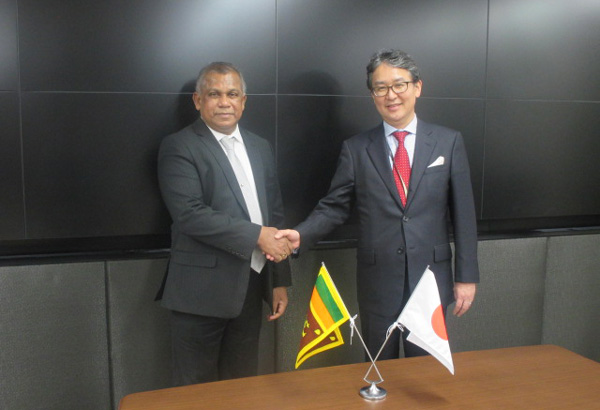 Mr.Okawa and Hon.Maddumabandara, the Minister from Sri Lanka